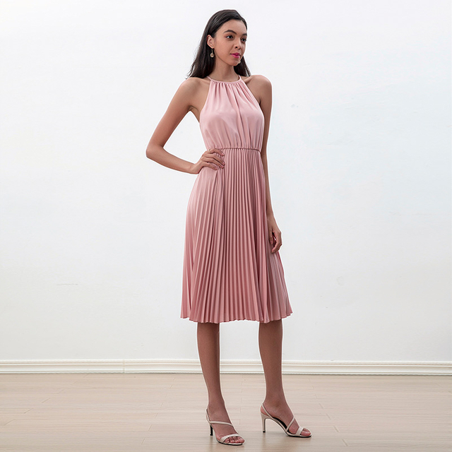 D208-1 女装纯色重乔其纱挂脖太阳褶中长连衣裙