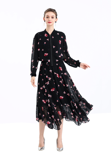 S068-9 女式印花圆点夹扣提花不对称拼接长喇叭手帕裙