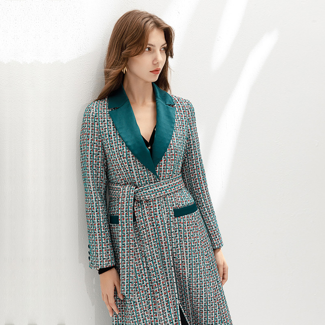 C150 女士花呢缎面缺角翻领系腰带单排扣长外套