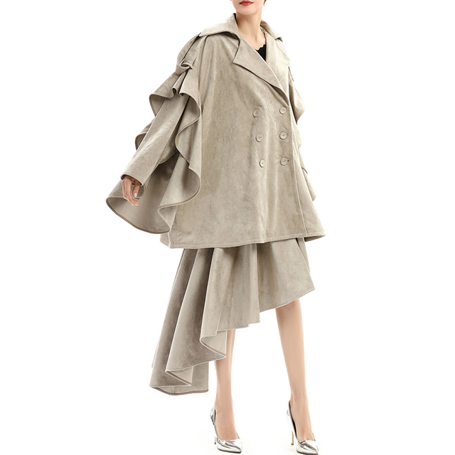 C143 女士人造绒面革缺角领超大荷叶边双排扣冬季大衣